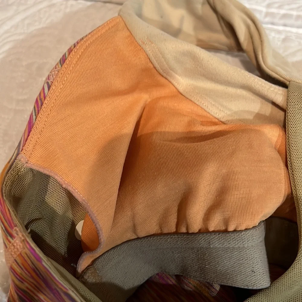 Lululemon athletica scoo neck tank, size 4 - Picture 10 of 13